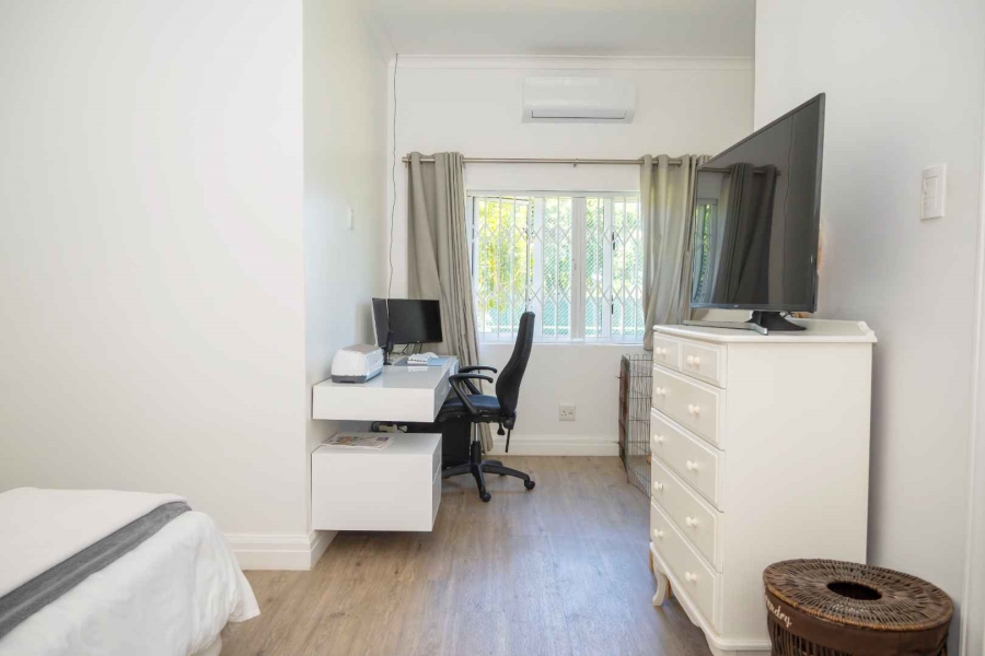 5 Bedroom Property for Sale in Walmer Eastern Cape